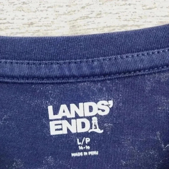 EUC Lands' Land Crewneck Winter Snowflake Printed Long sleeve T shirt Women's L - Picture 5 of 8